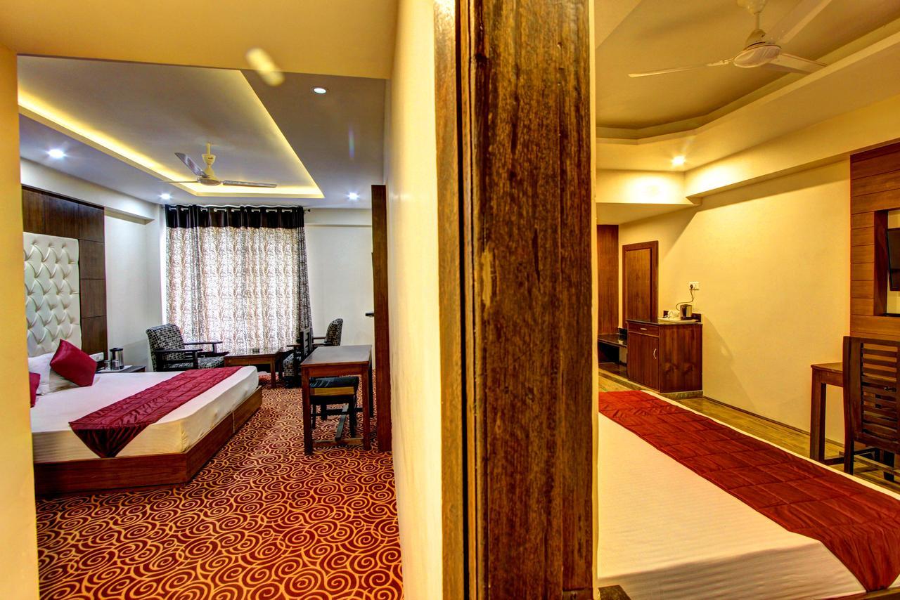 Hotel Maple Retreat มะนาลี ภายนอก รูปภาพ