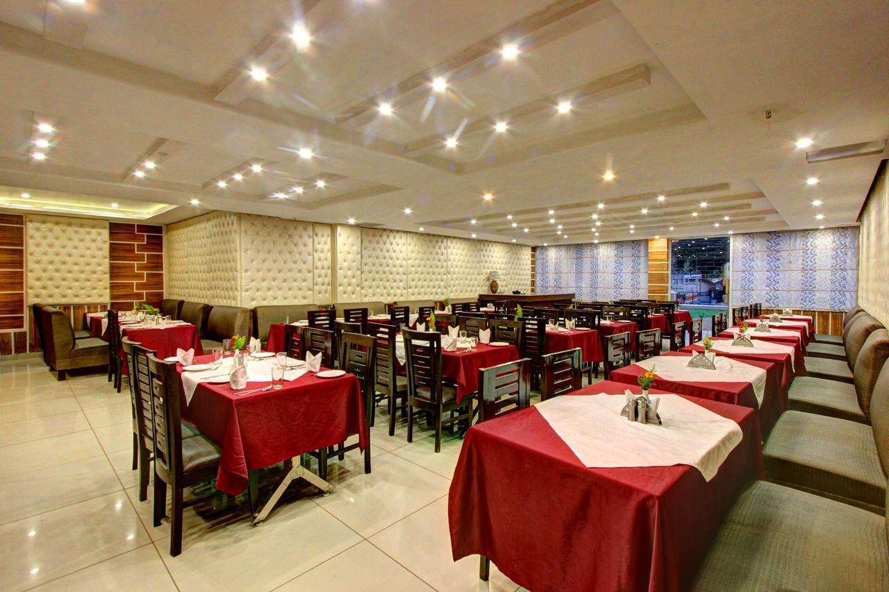 Hotel Maple Retreat มะนาลี ภายนอก รูปภาพ